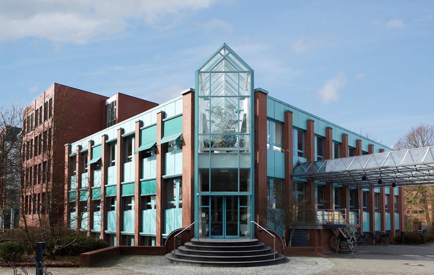 Institut Bremen-Oldenburg in Oldenburg des Blutspendedienstes NSTOB